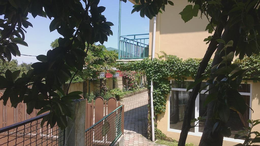 Green Hotel Kvariati Dış mekan fotoğraf