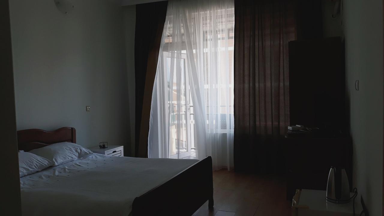 Green Hotel Kvariati Dış mekan fotoğraf