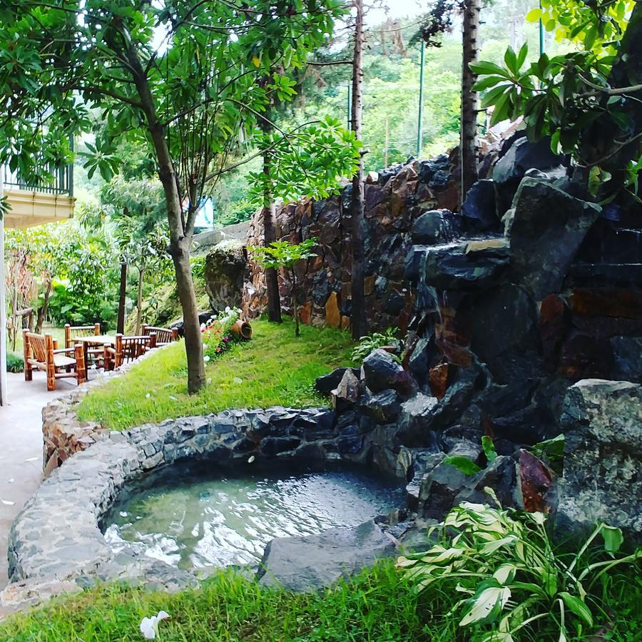 Green Hotel Kvariati Dış mekan fotoğraf